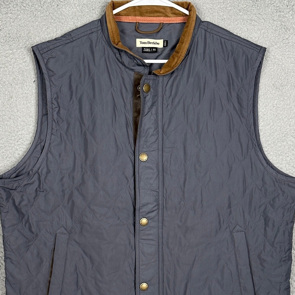 Tom Beckbe Vest Mens XL Quilted Kinsman Slate Grey Snap Front Sleeveless EUC